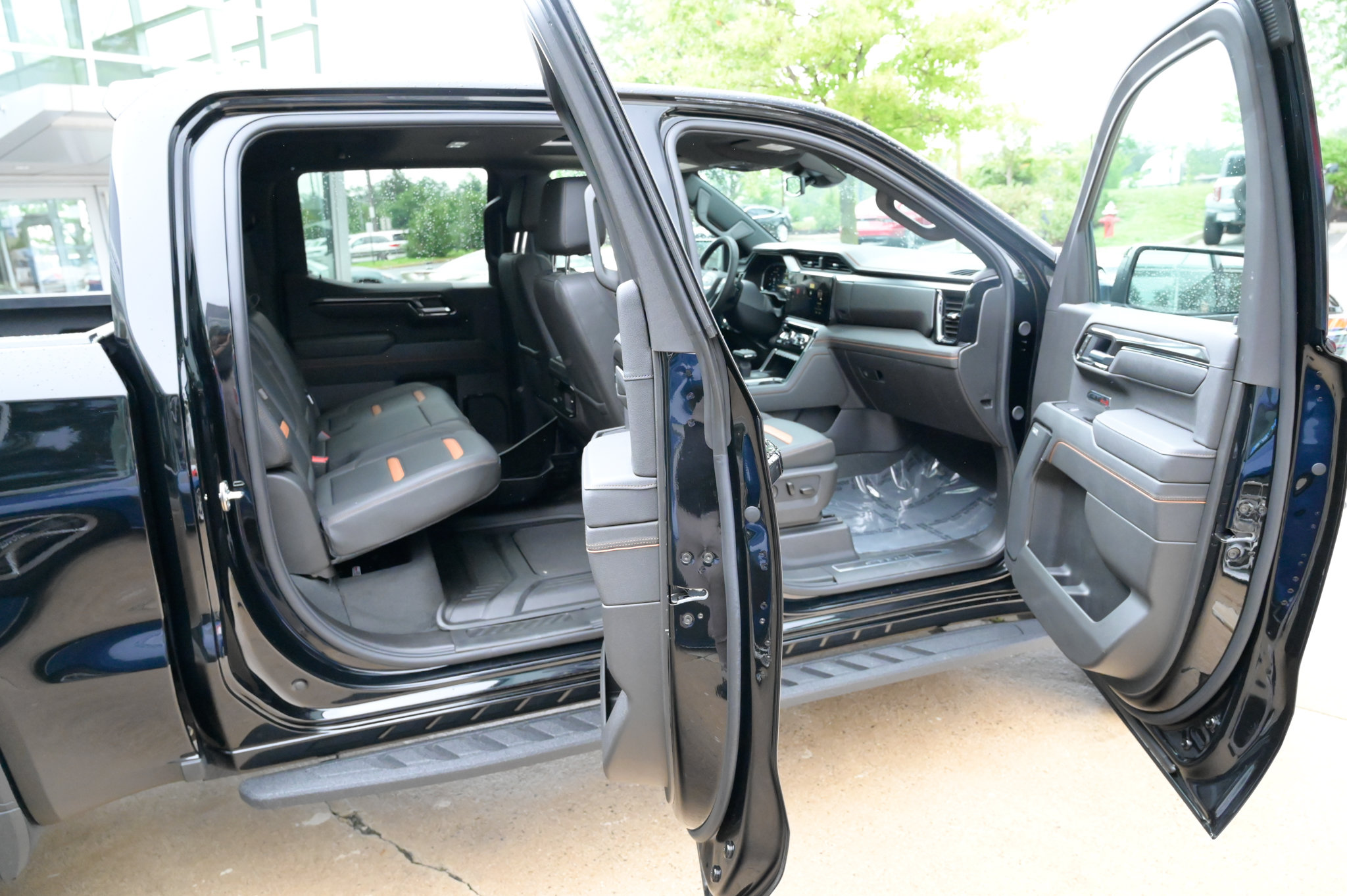 Used 2026 GMC Sierra 1500 AT4 w/ AT4 Preferred Package AWD/4WD image 50