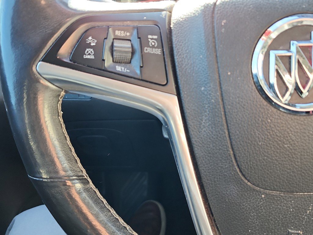 Used 2016 Buick Encore Premium image 15