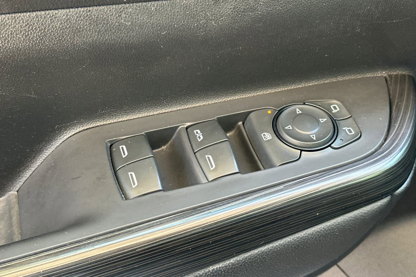 Used 2019 GMC Acadia SLT w/ LPO, Cargo Package FWD image 13