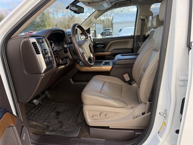 Used 2018 Chevrolet Silverado 1500 LTZ w/ Max Trailering Package image 2