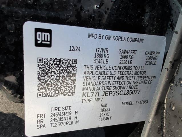 Used 2025 Chevrolet Trax RS w/ Driver Confidence Package FWD image 30