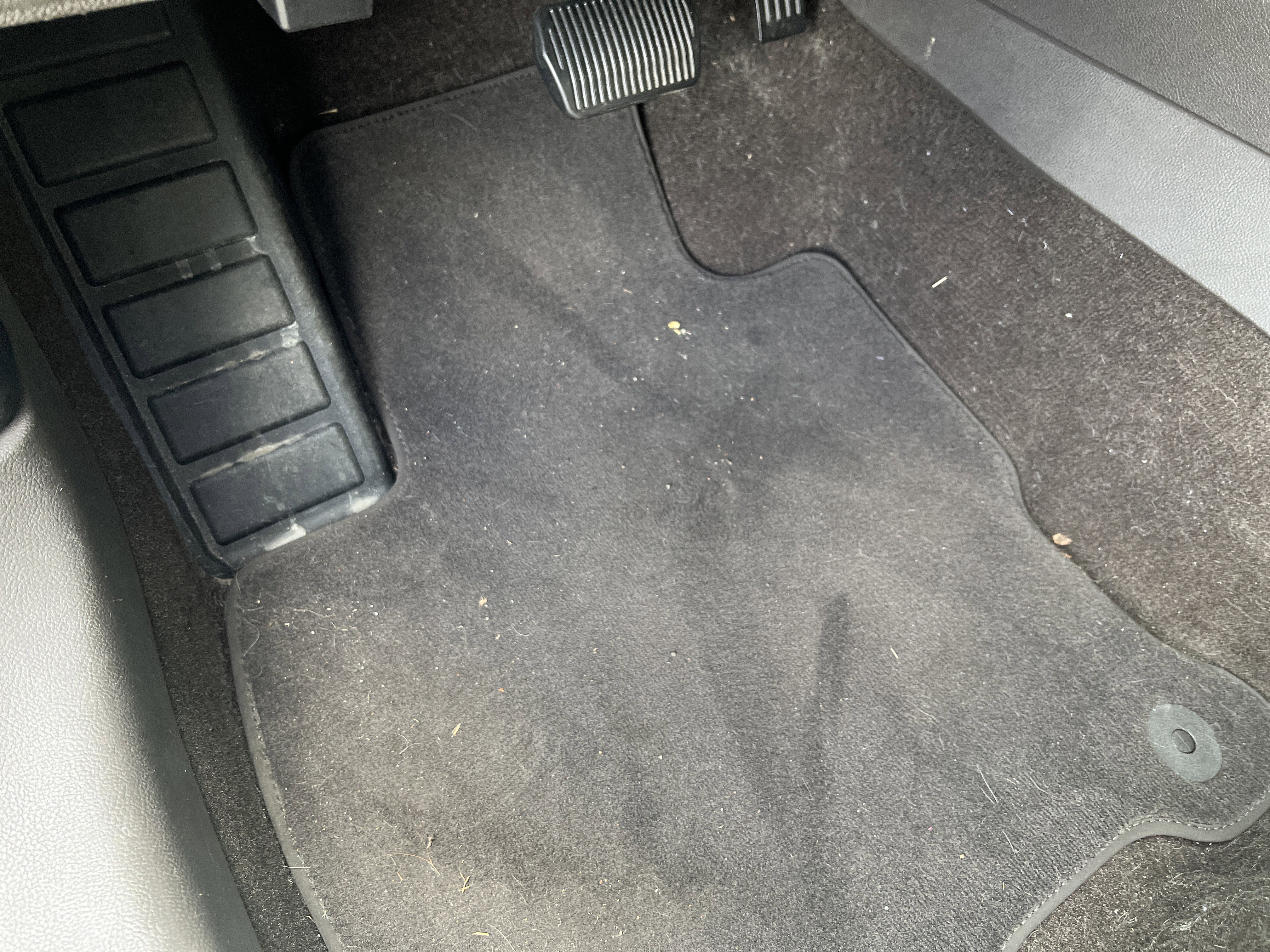 Used 2021 Lincoln Corsair FWD w/ Equipment Group 101A image 17