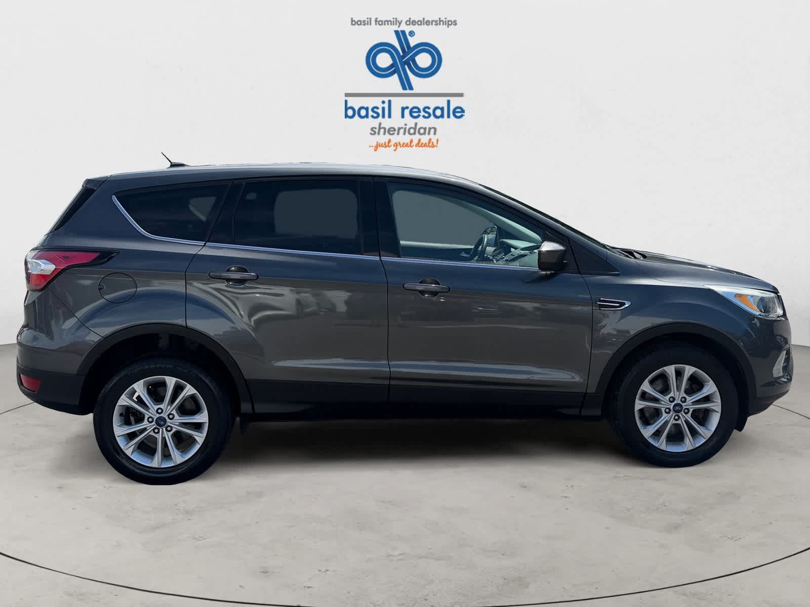 Used 2017 Ford Escape SE AWD/4WD image 8