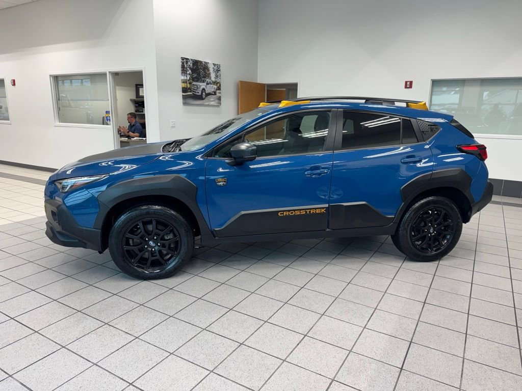Used 2024 Subaru Crosstrek 2.5i Wilderness w/ Wilderness Package AWD/4WD image 9