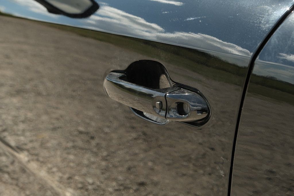 New 2025 VinFast VF 8 Plus image 26