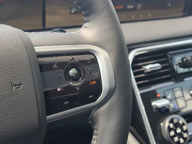 New 2026 Nissan Armada Platinum AWD/4WD image 17