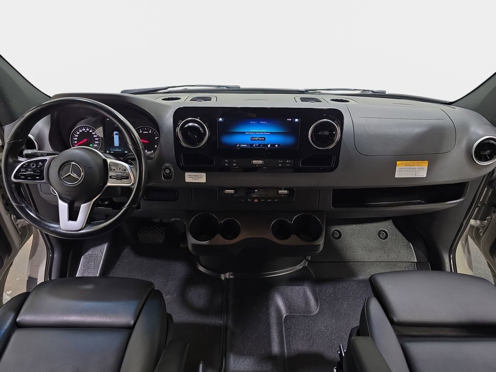 Used 2024 Mercedes-Benz Sprinter 144 Cargo image 10