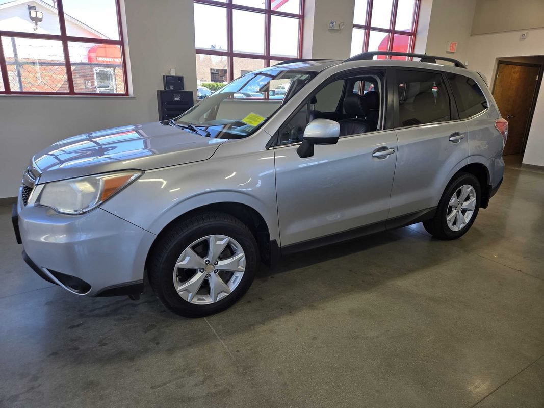 Used 2014 Subaru Forester 2.5i Limited AWD/4WD image 3