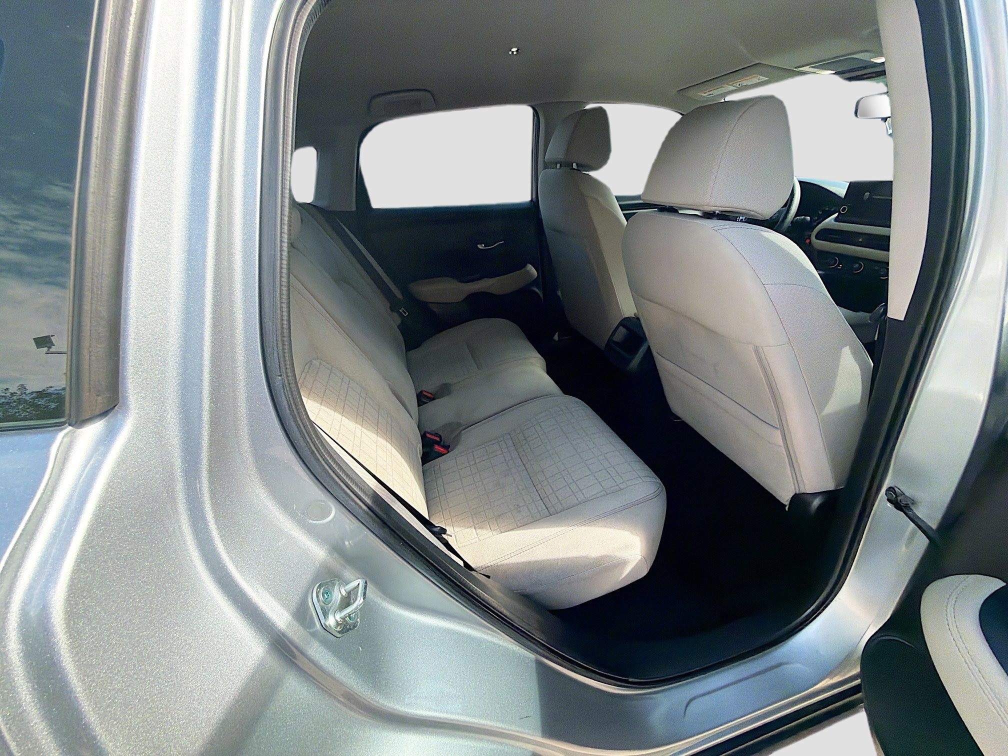 Certified 2024 Honda HR-V LX image 27