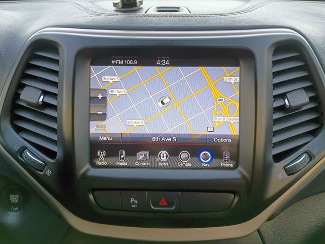 Used 2018 Jeep Cherokee Limited image 35