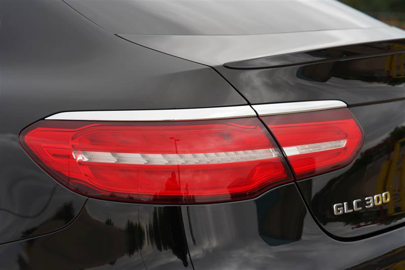 Used 2019 Mercedes-Benz GLC 300 4MATIC Coupe image 35