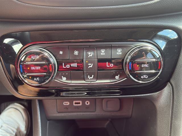 Used 2023 Buick Encore GX Essence w/ Experience Buick Package image 25