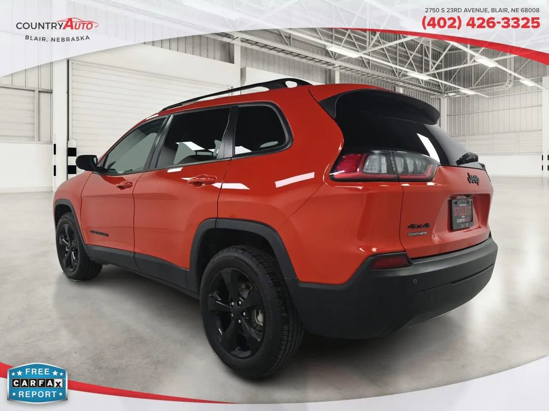 Used 2021 Jeep Cherokee Latitude image 3