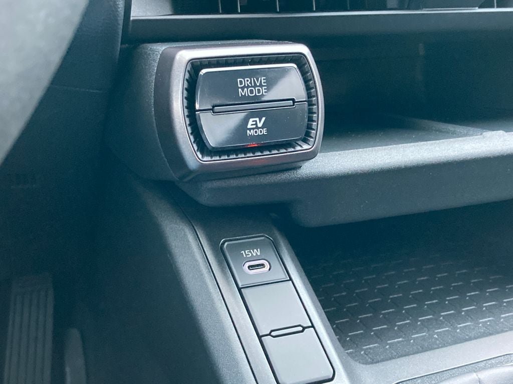 New 2026 Toyota RAV4 LE FWD image 15