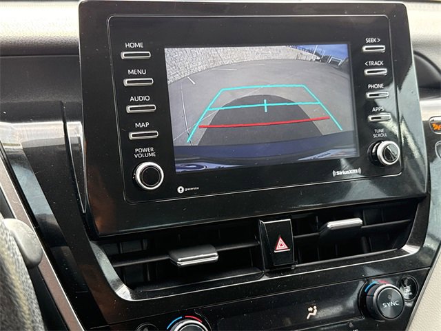 Used 2022 Toyota Camry LE image 25
