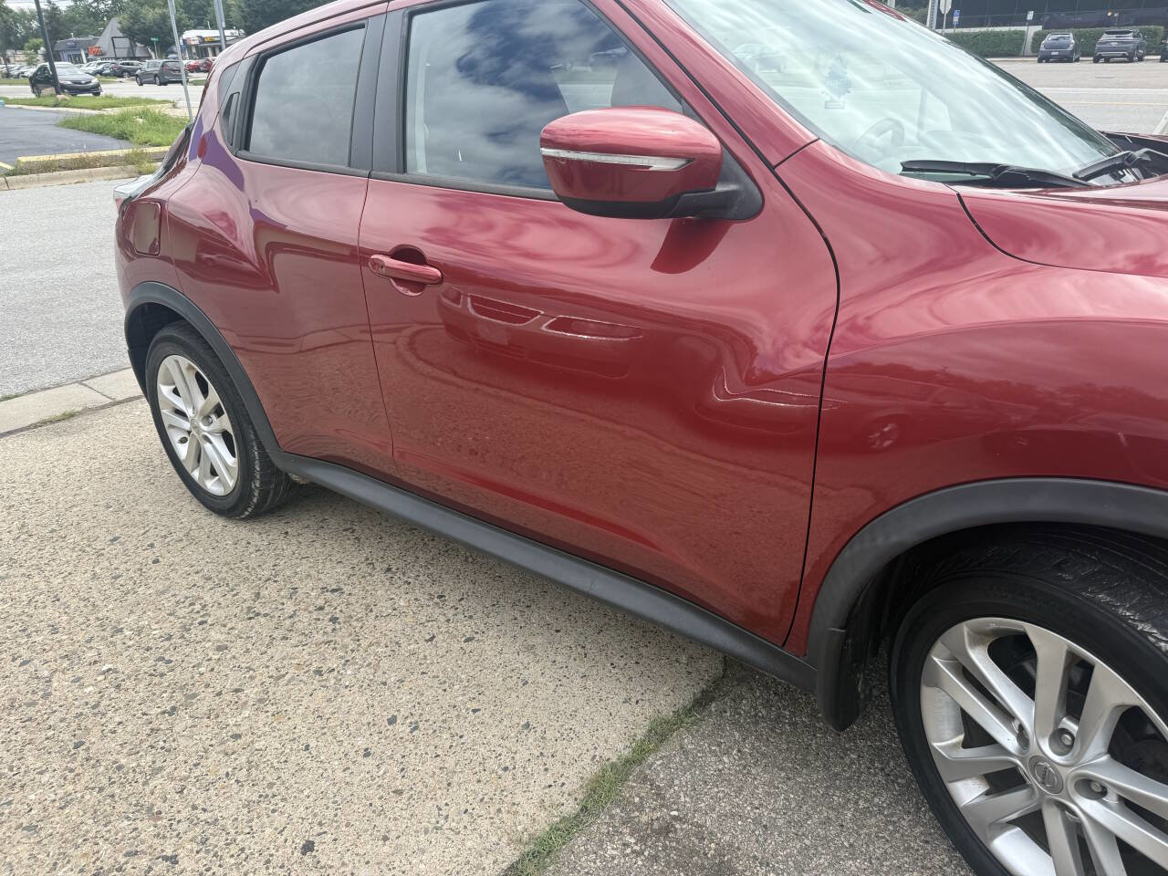 Used 2015 Nissan Juke SV image 7