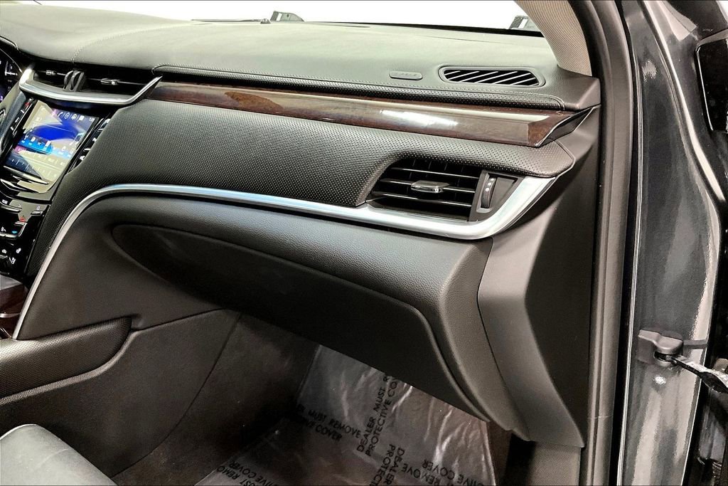 Used 2017 Cadillac XTS Luxury image 19