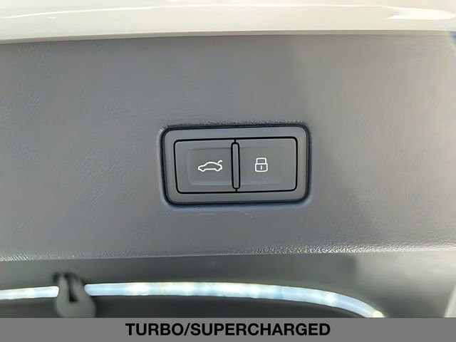 Used 2023 Audi S7 Premium Plus w/ Premium Plus Package AWD/4WD image 10