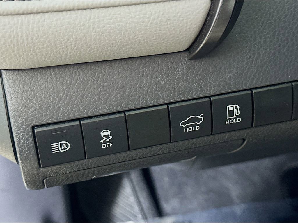 Used 2024 Toyota Camry XSE FWD image 21