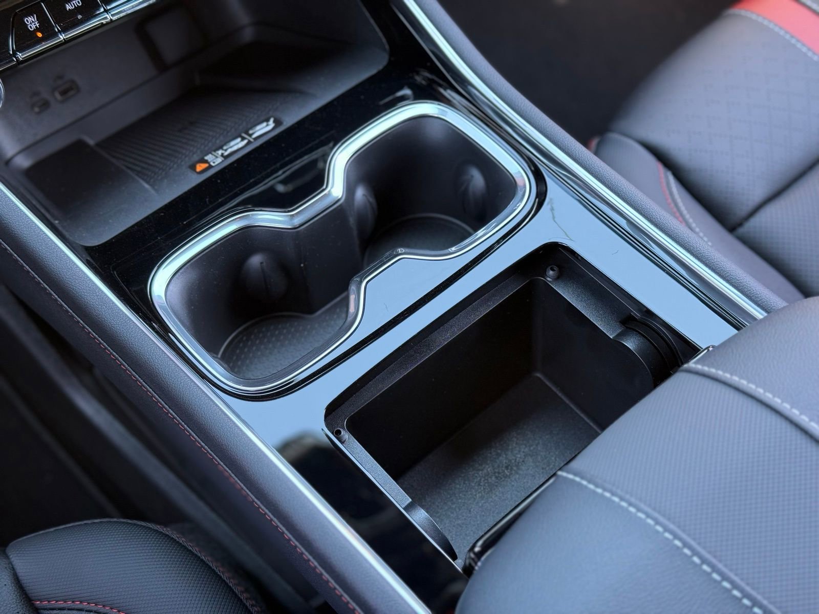 New 2026 Chevrolet Traverse RS image 23