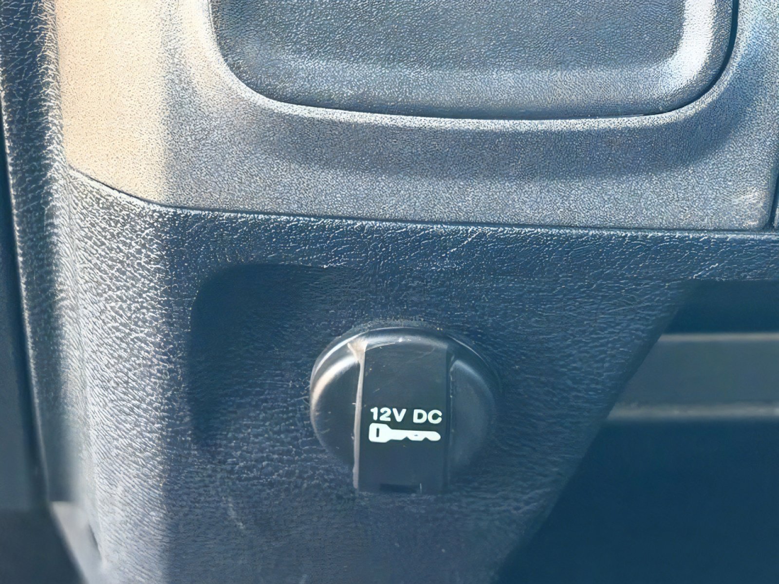 Used 2015 RAM 3500 Tradesman w/ Chrome Appearance Group image 28