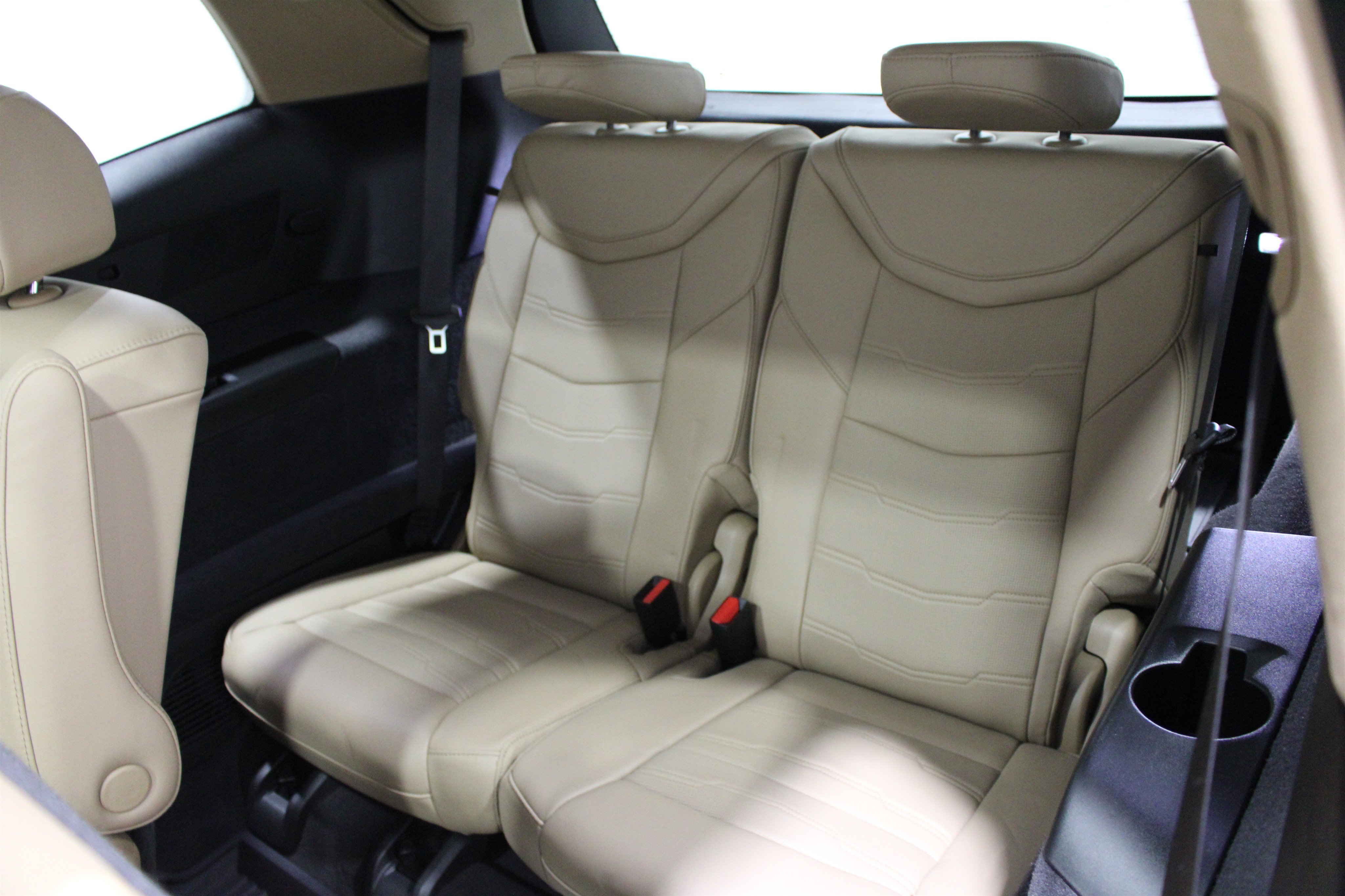 Certified 2025 Cadillac XT6 Premium Luxury w/ Platinum Package image 24