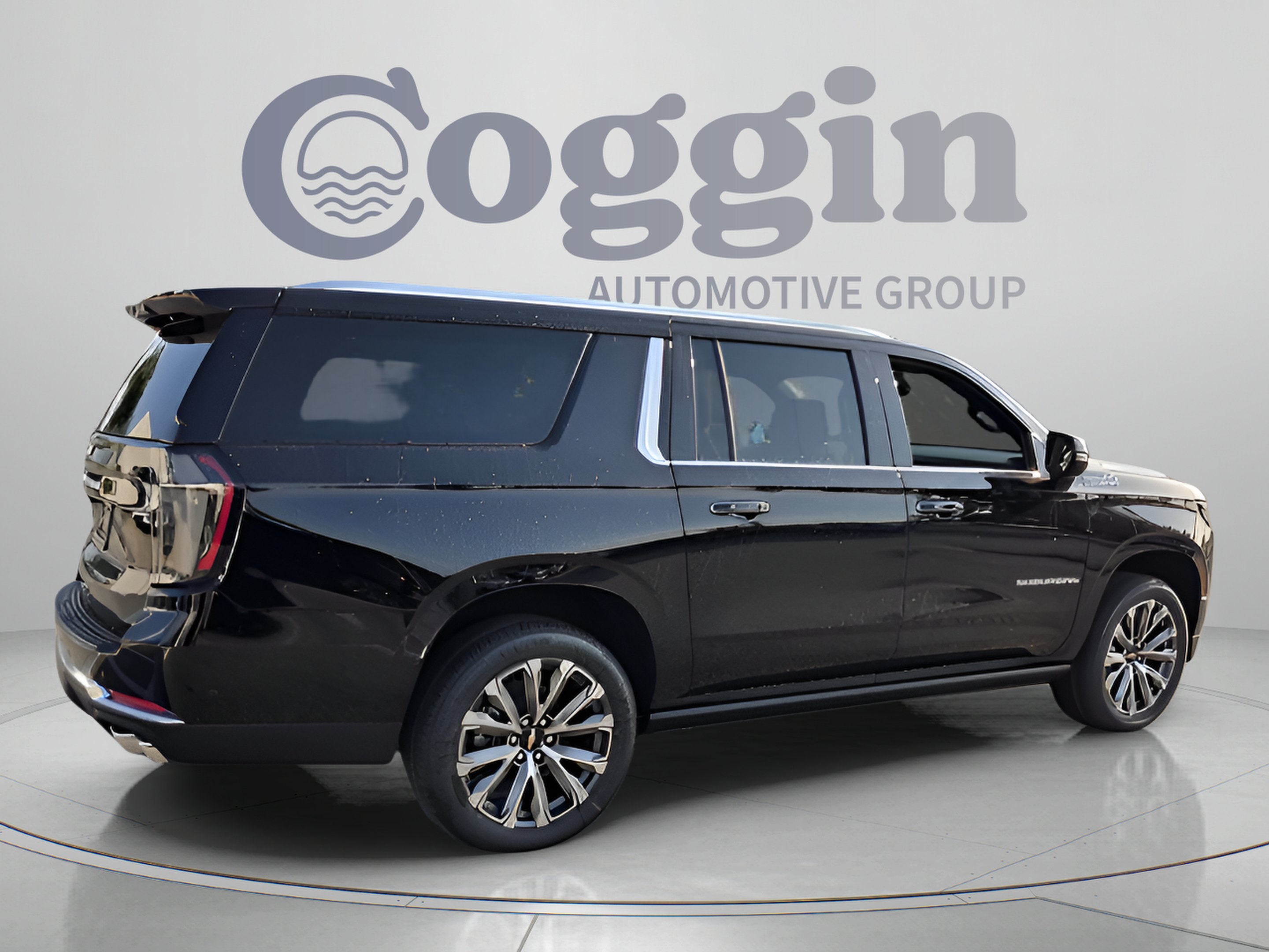 New 2026 Chevrolet Suburban High Country RWD image 5