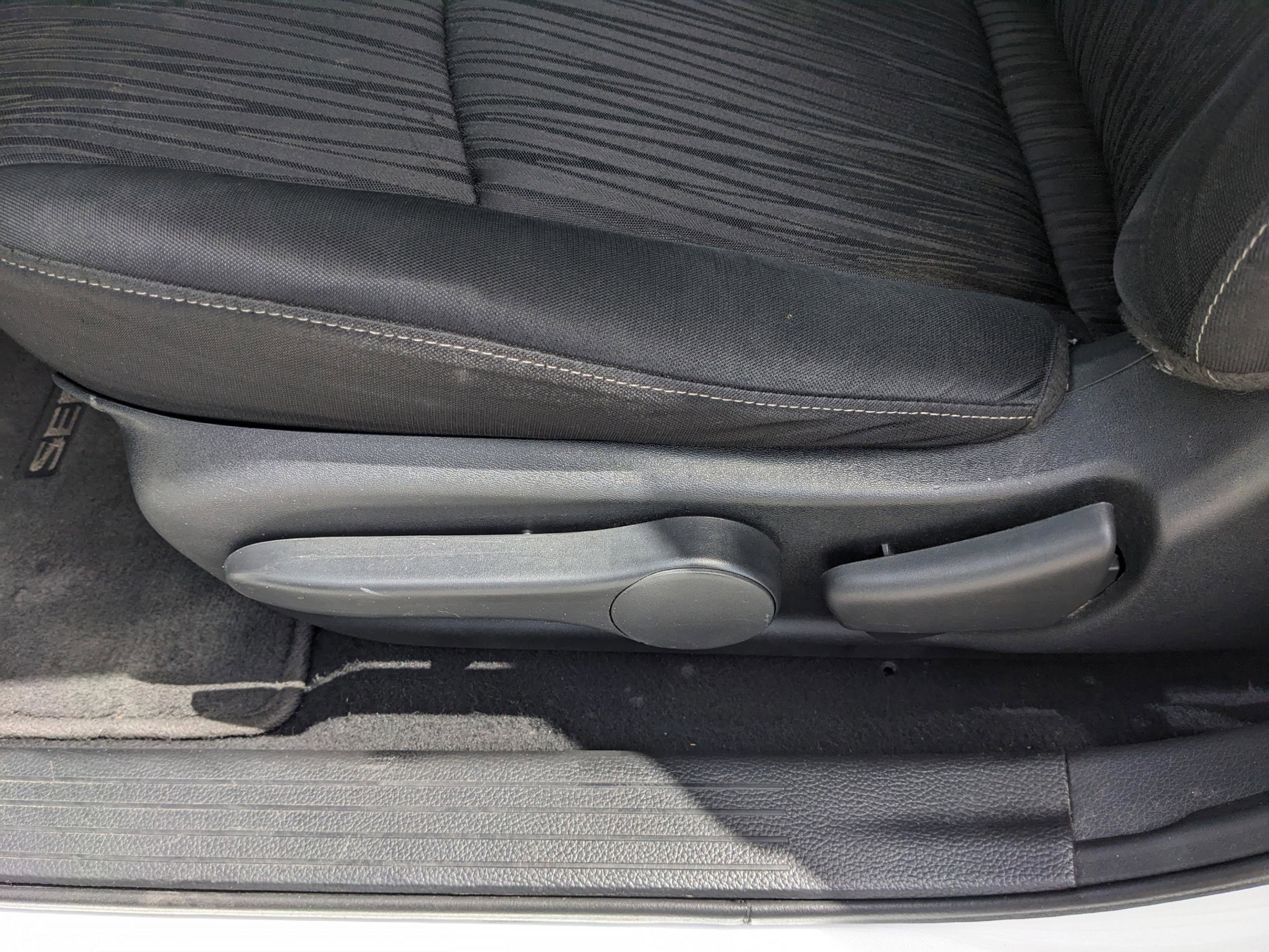 Used 2018 Nissan Sentra SV image 18