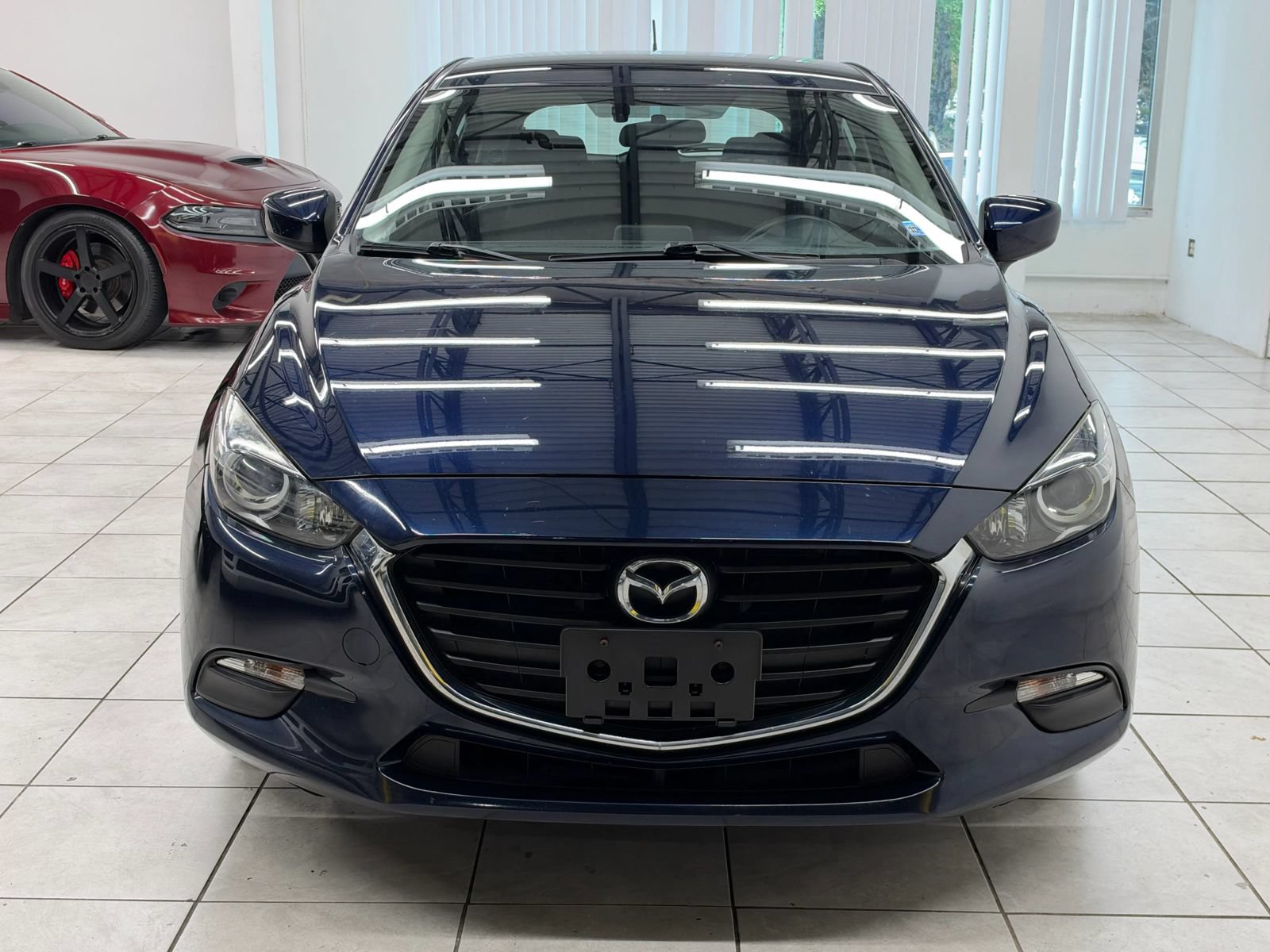 Used 2017 MAZDA MAZDA3 Sport FWD image 2