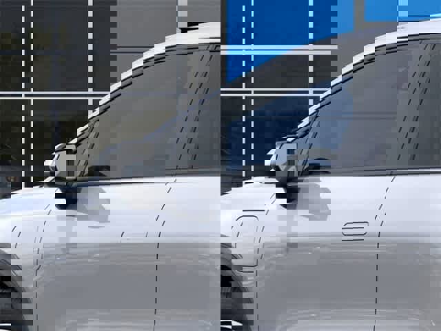 New 2026 Chevrolet Equinox EV LT image 12