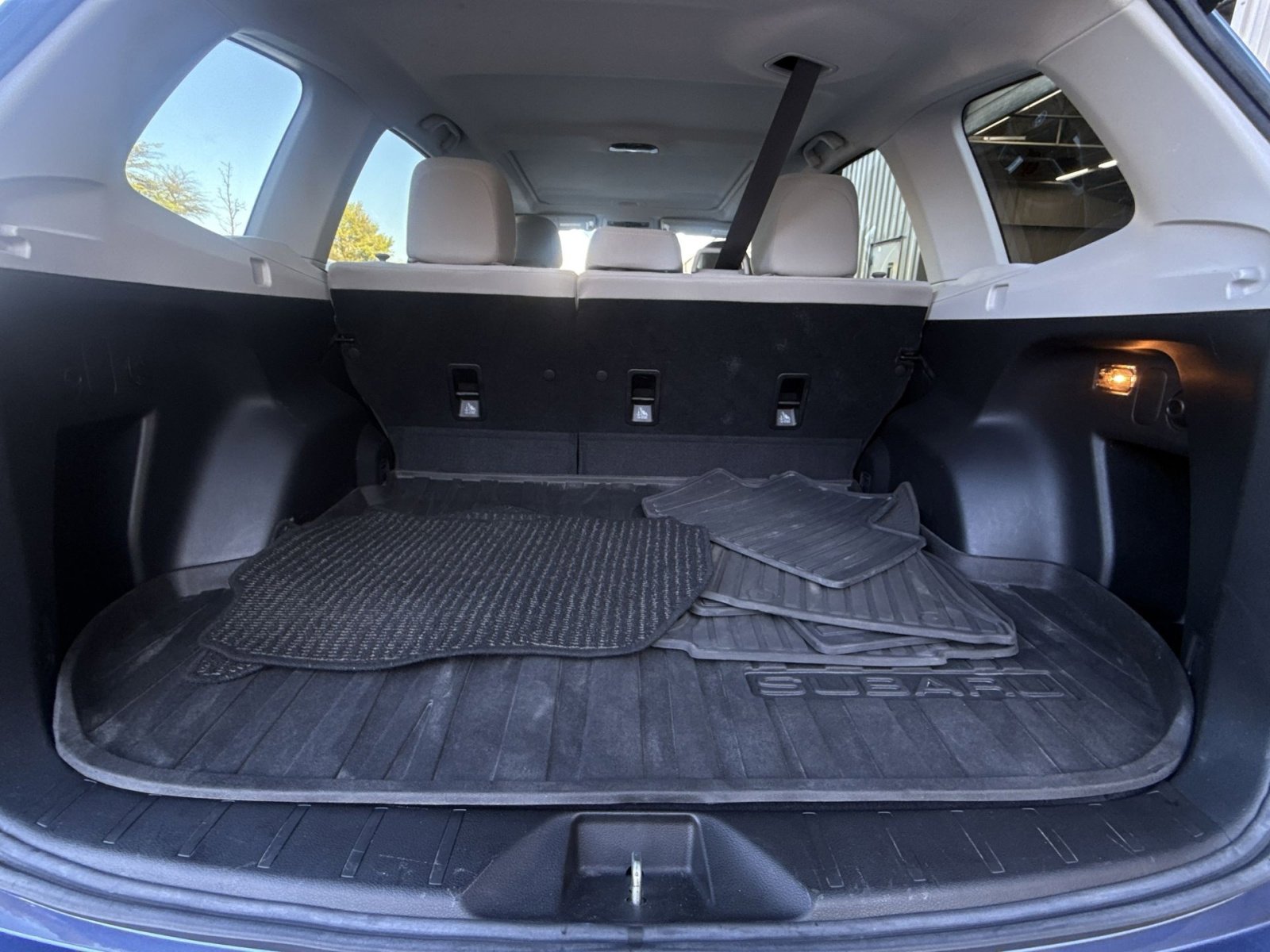 Used 2017 Subaru Forester 2.5i Premium w/ All-Weather Package image 25