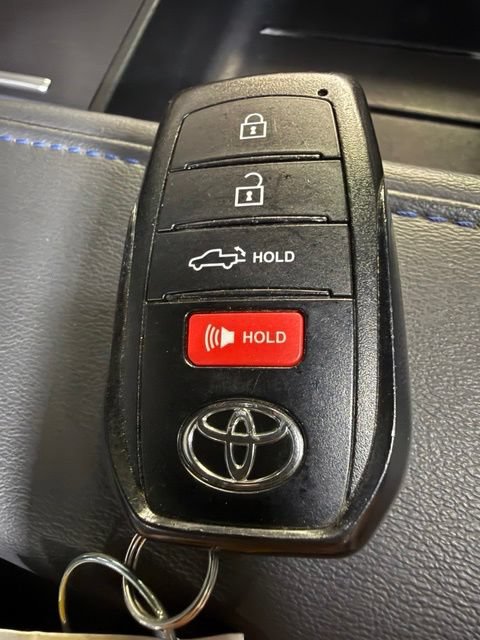 Used 2025 Toyota Tundra Platinum AWD/4WD image 26