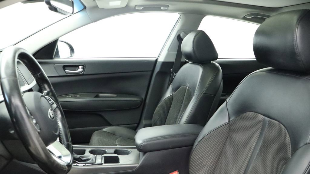 Used 2019 Kia Optima S w/ S Panoramic Sunroof Package image 27