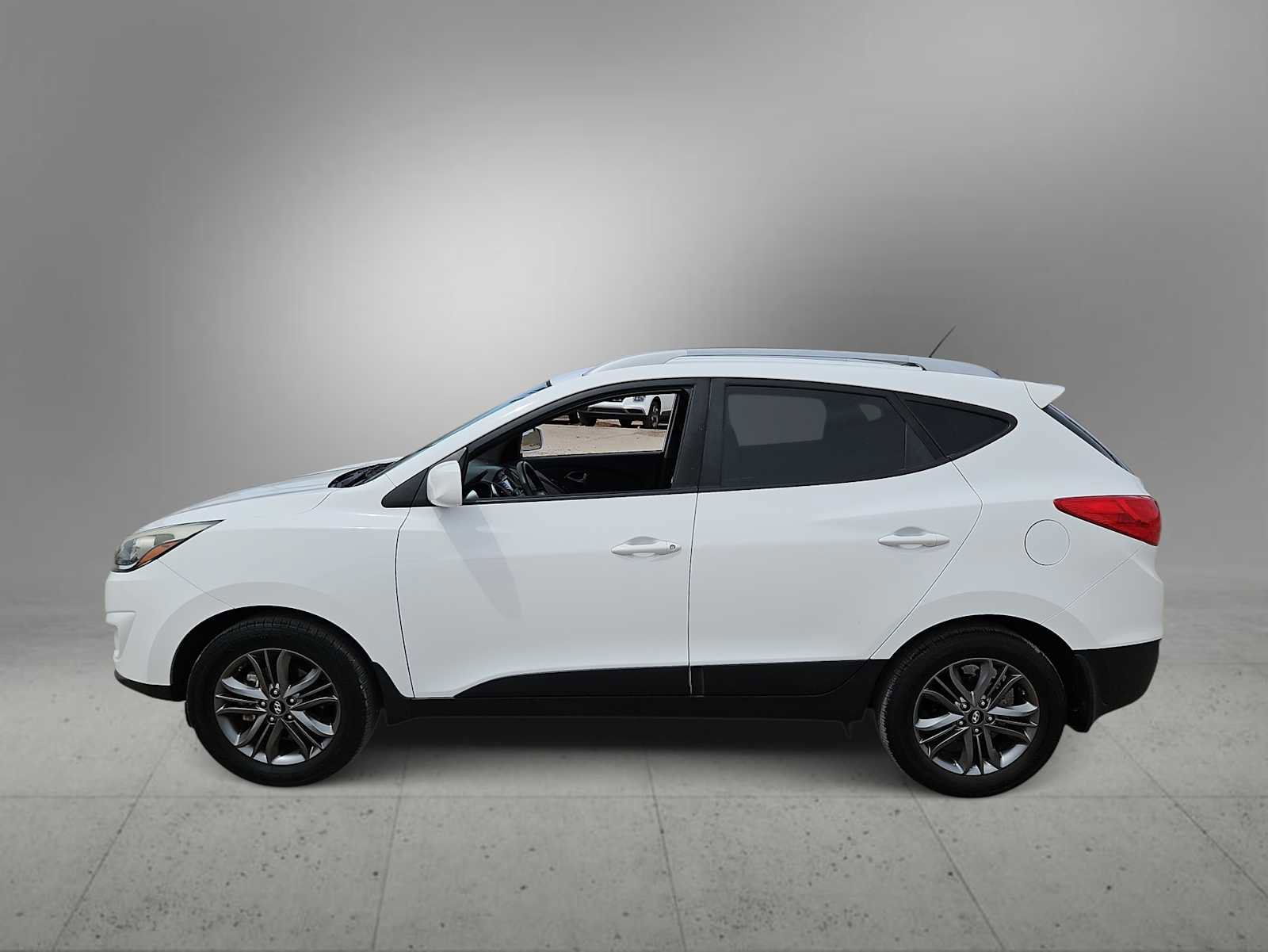 Used 2014 Hyundai Tucson SE image 5