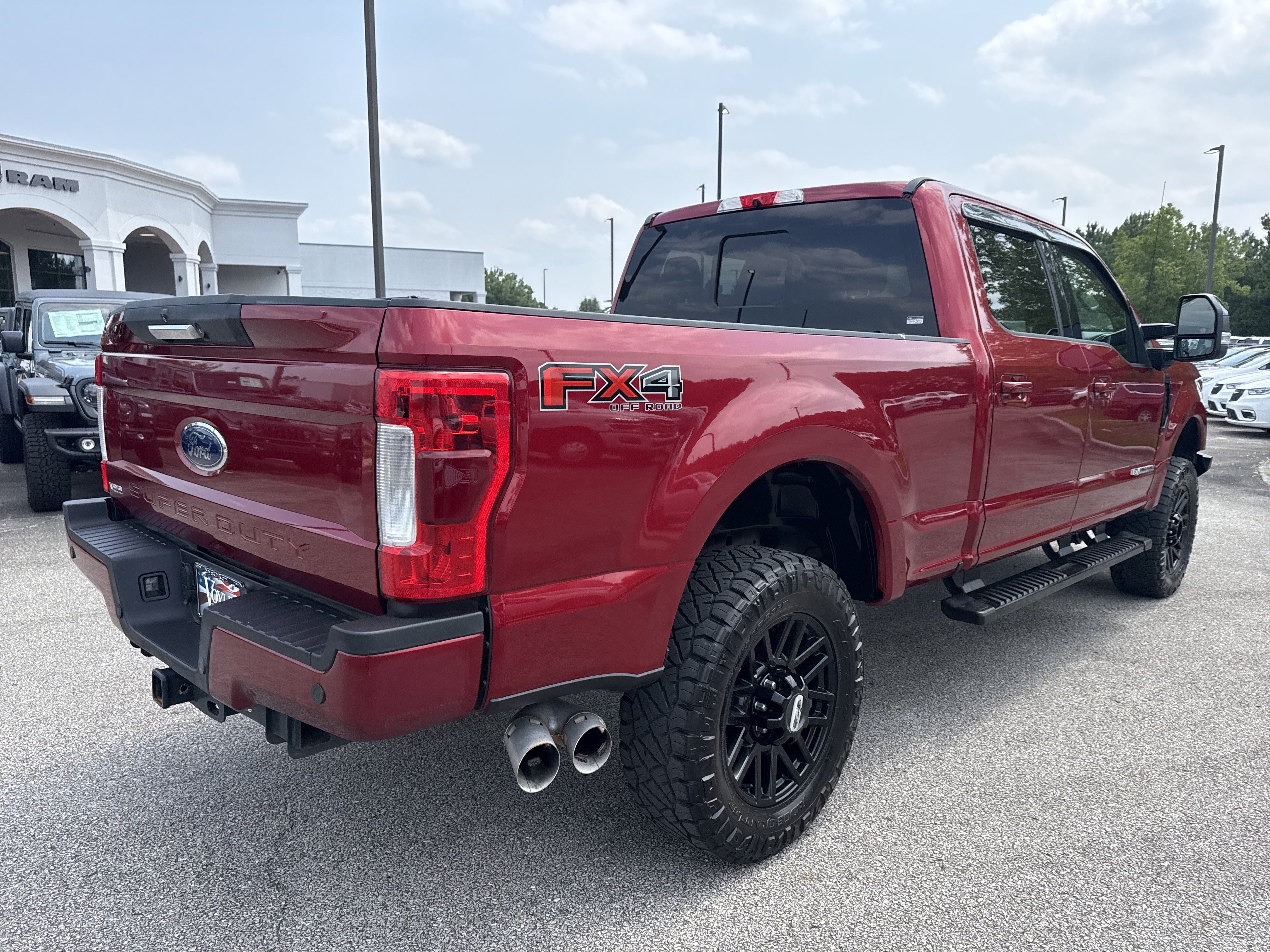 Used 2019 Ford F250 Lariat AWD/4WD image 8