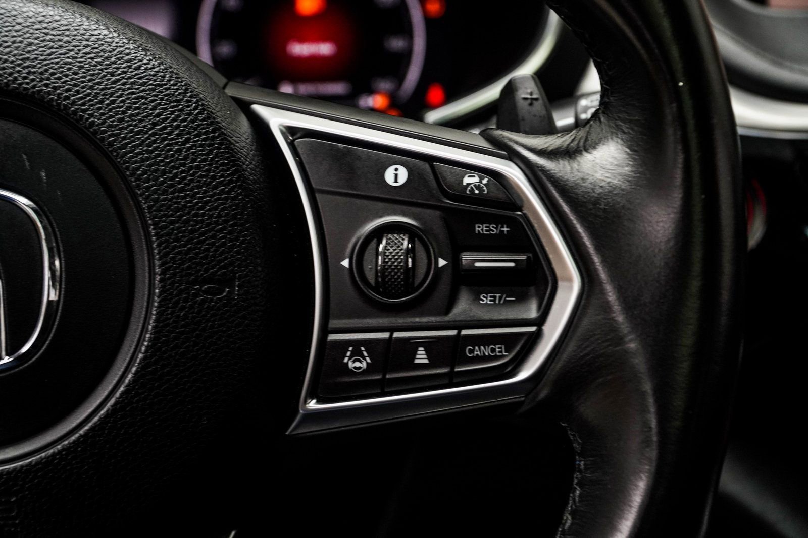 Used 2024 Acura MDX FWD w/ Technology Package image 23