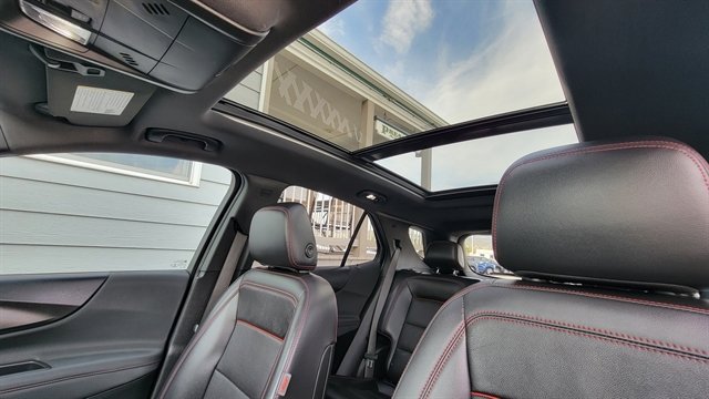 Used 2022 Chevrolet Equinox RS w/ RS Leather Package image 40