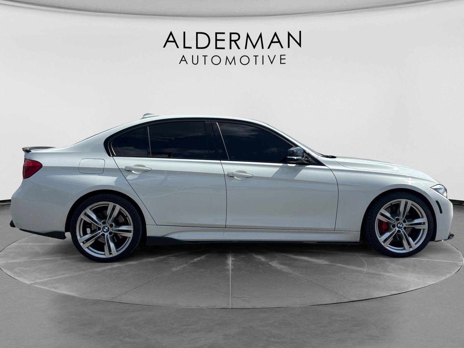 Used 2014 BMW 335i xDrive Sedan AWD/4WD image 6