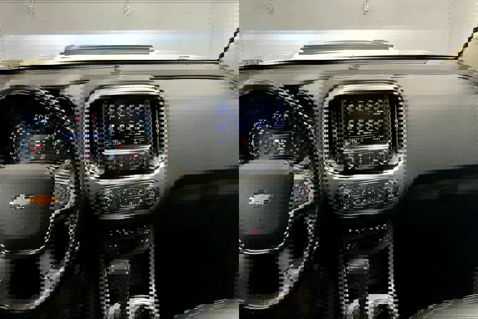 Used 2021 Chevrolet Colorado ZR2 w/ Colorado ZR2 Bison Edition image 9