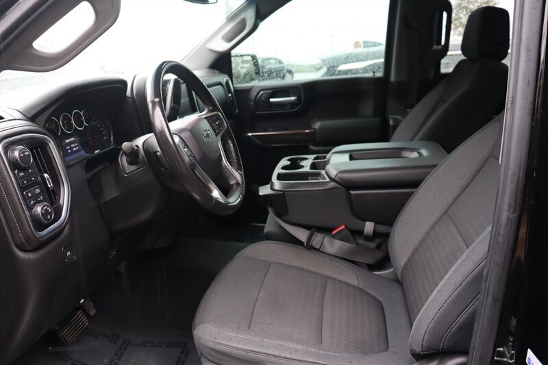 Used 2020 Chevrolet Silverado 1500 LT Trail Boss w/ Convenience Package AWD/4WD image 15