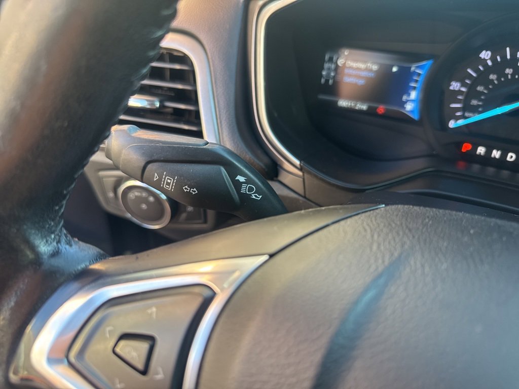 Used 2019 Ford Fusion SEL image 28