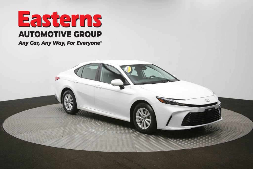 Used 2025 Toyota Camry LE FWD image 49