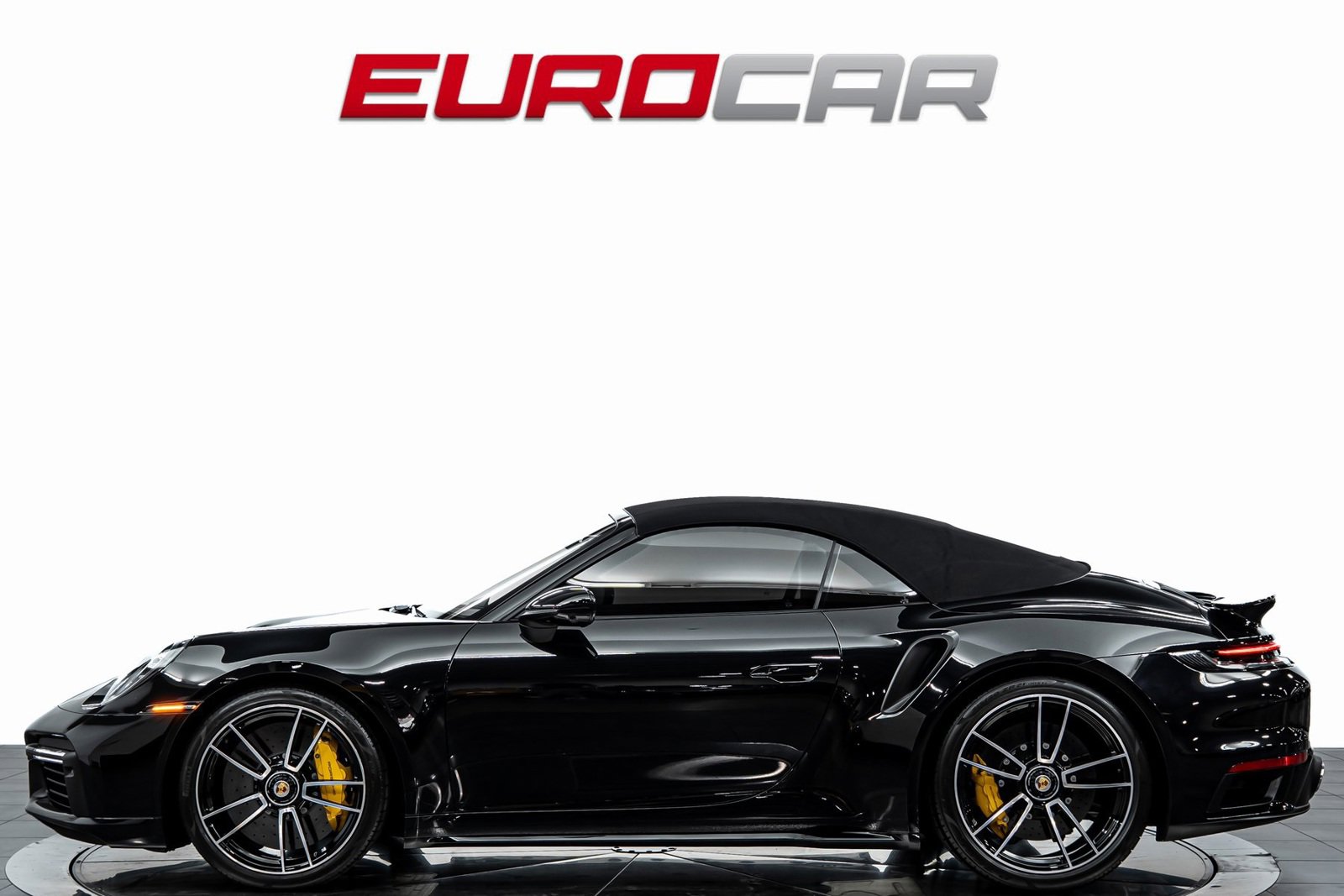Used 2022 Porsche 911 Turbo S image 3