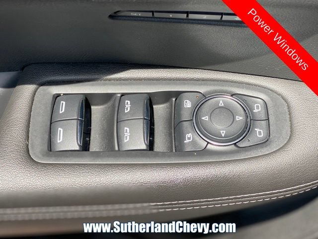 Used 2024 Cadillac XT6 Luxury w/ LPO, Floor Liner Package FWD image 16
