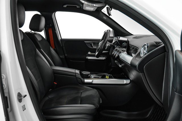 Used 2021 Mercedes-Benz GLB 35 AMG 4MATIC image 30