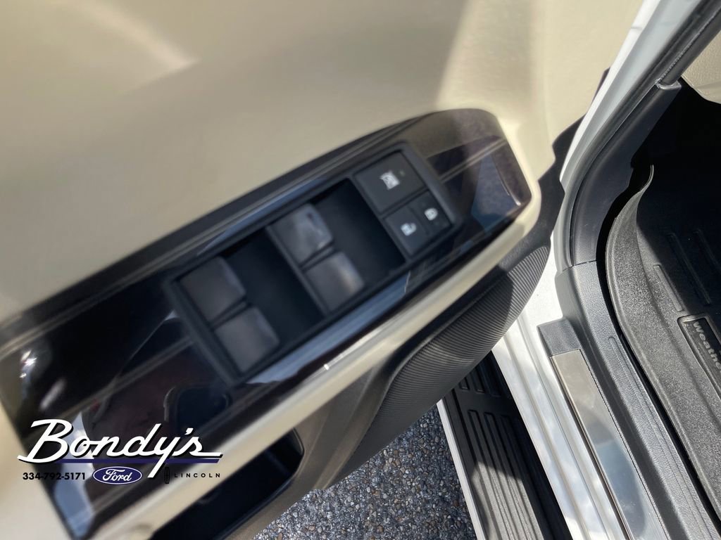 Used 2021 Lexus GX 460 Premium w/ Premium Package image 8