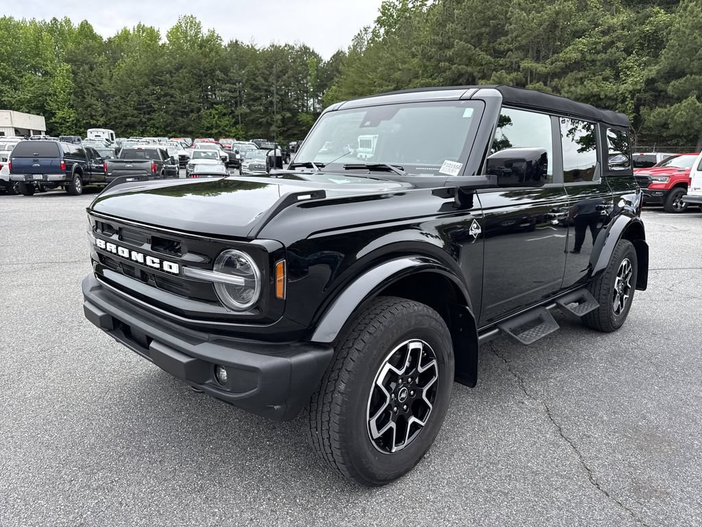 Used 2024 Ford Bronco Outer Banks AWD/4WD video 3