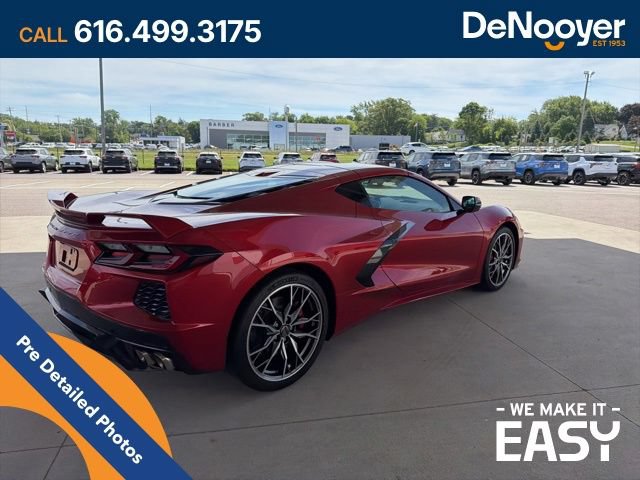 Used 2023 Chevrolet Corvette Stingray Premium Cpe w/ Z51 Performance Package RWD image 8