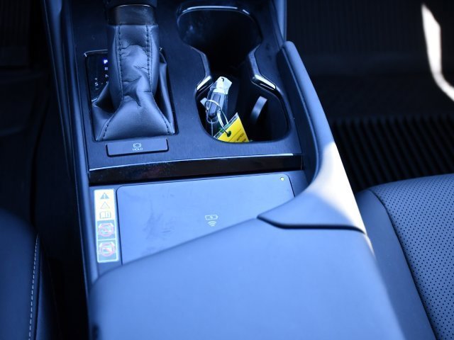 Certified 2025 Lexus ES 350 w/ Premium Package image 27