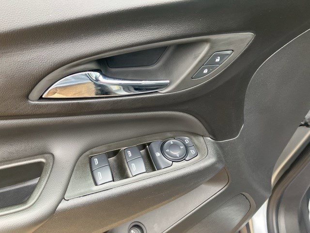 Used 2024 Chevrolet Equinox LT image 10